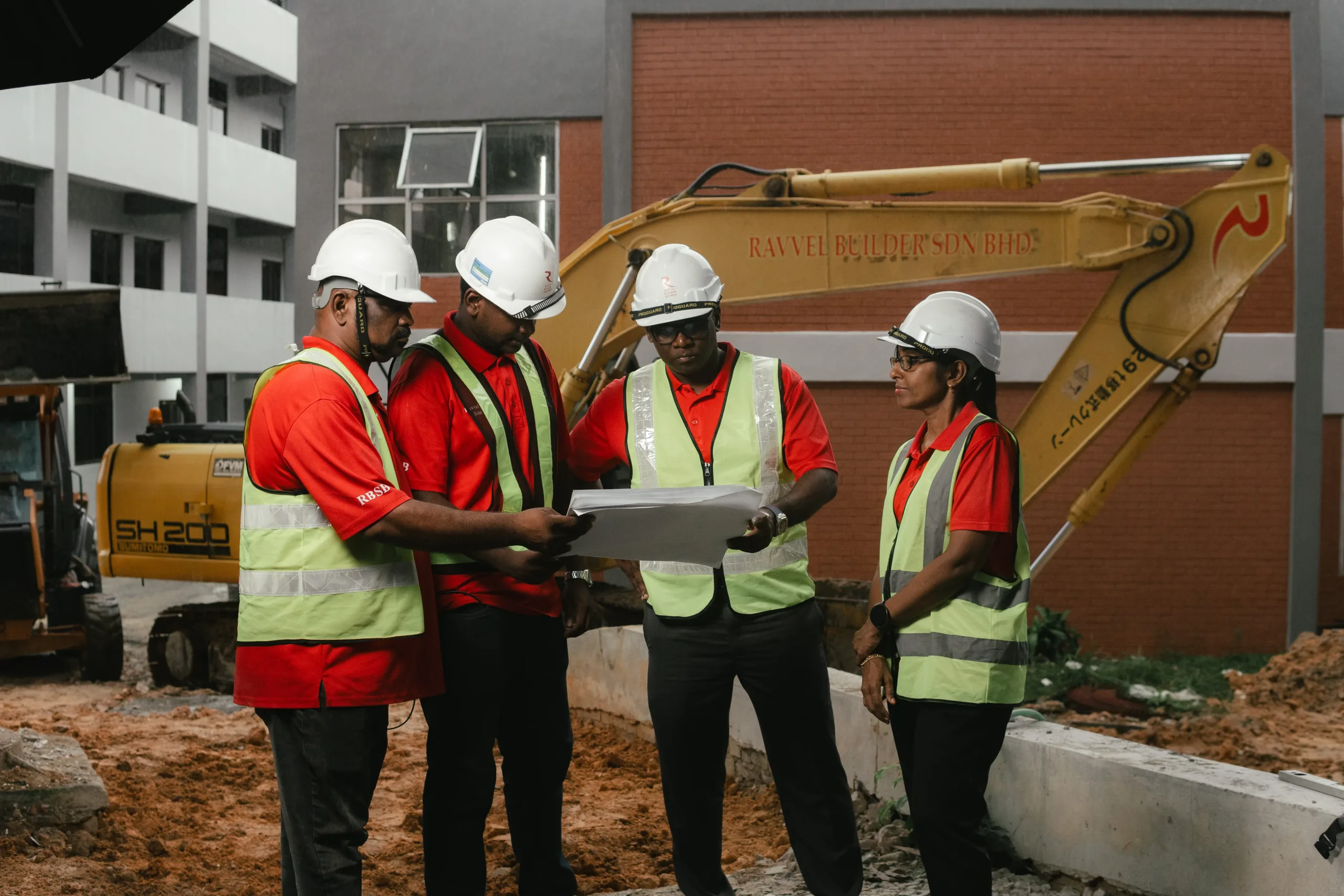 Ravvel Builder Sdn Bhd project coordination on site